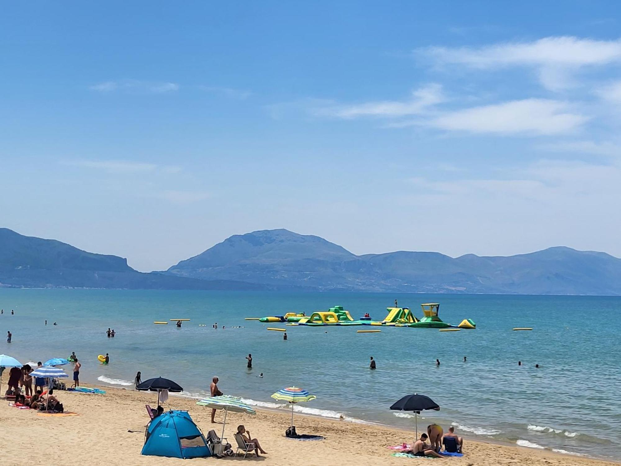 Casa Vacanza "Fortuna" Балестрате Екстериор снимка