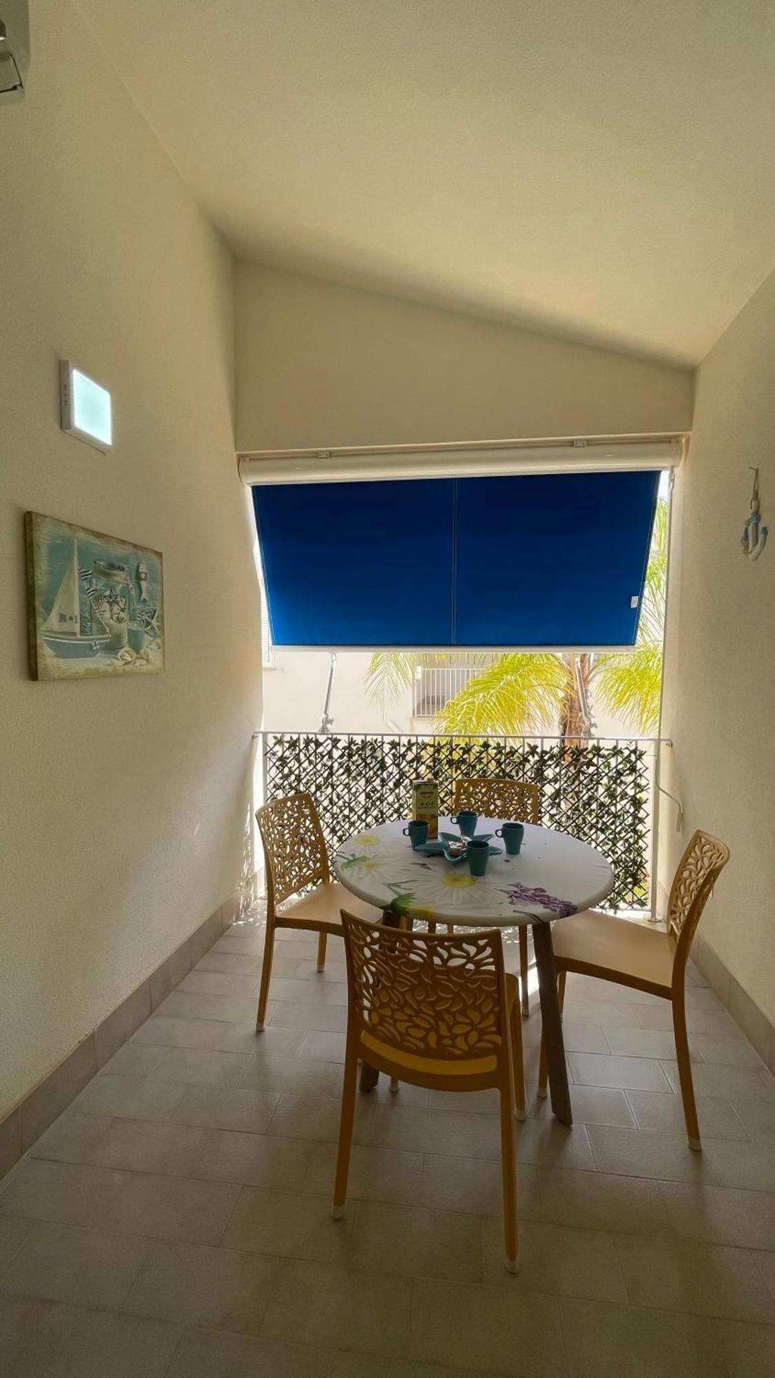 Casa Vacanza "Fortuna" Балестрате Екстериор снимка